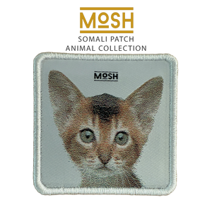 Parche Cachorro Gato Somalí Mosh: Alegría y Espíritu Libre