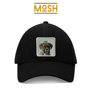 Parche cachorro Boxer Mosh: Fuerza y Coraje para tu Gorra Valentina